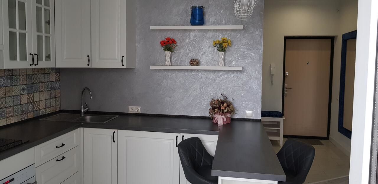 Апартаменты Apartment in citycenter on Repina 4 Минск-8