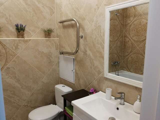 Апартаменты Apartment in citycenter on Repina 4 Минск-16